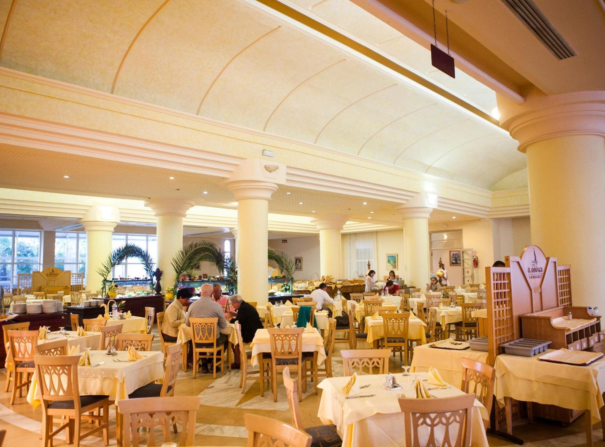 Hotel El Mouradi