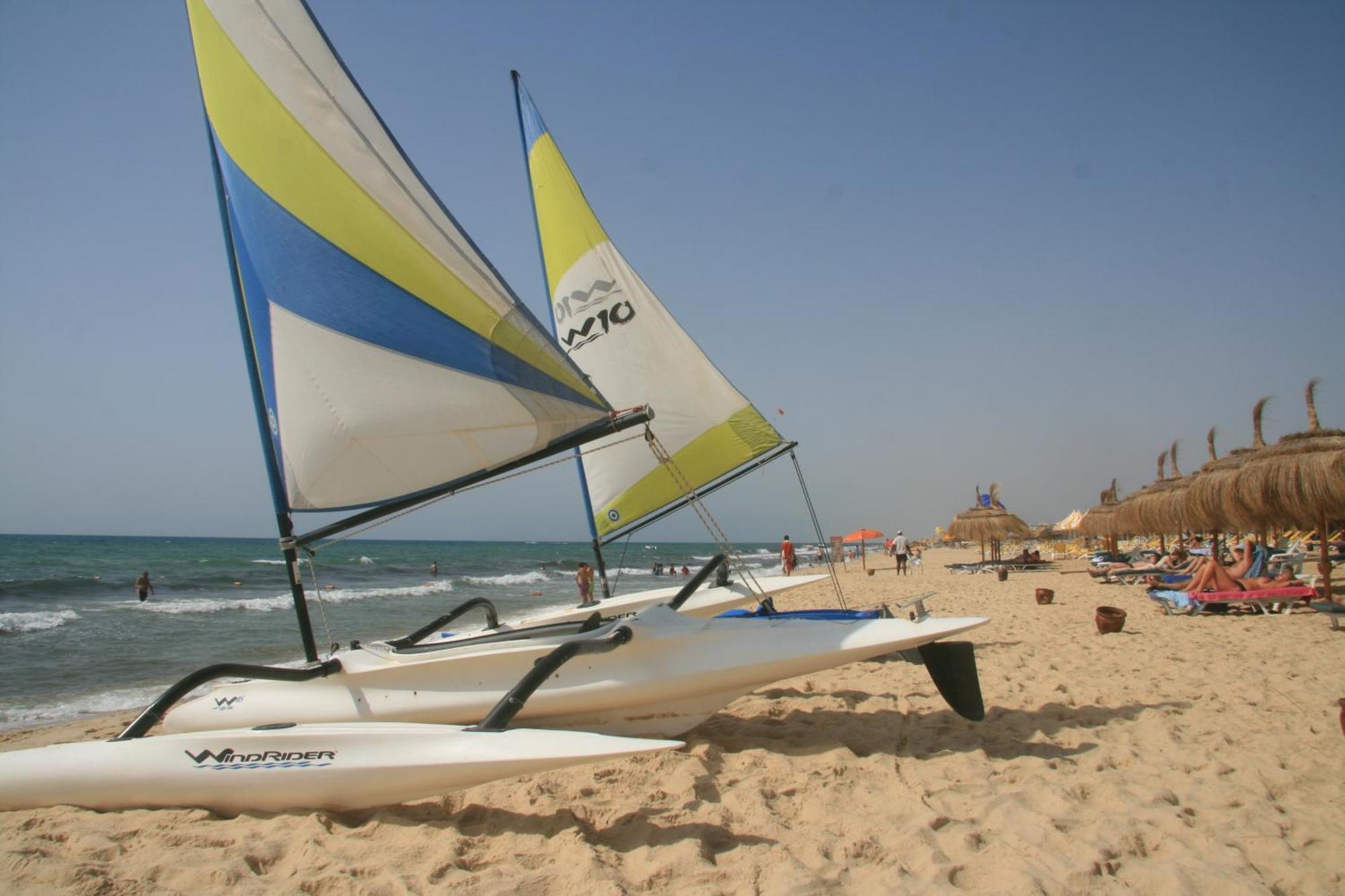 Hotel El Mouradi 4*